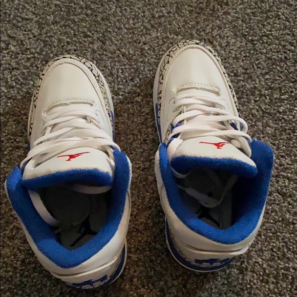 jordan retro 3’s - Picture 5 of 5